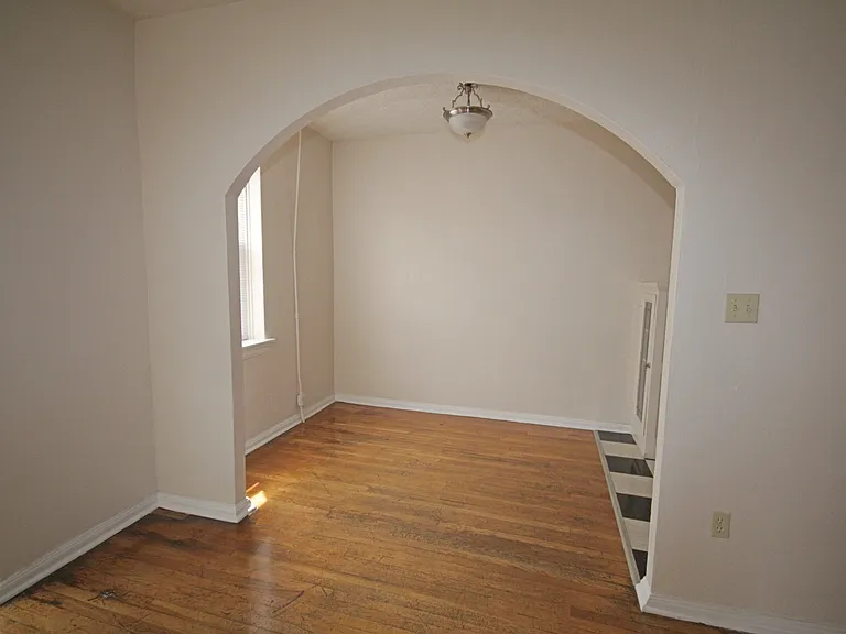 Stanton Apartments — Photo 11