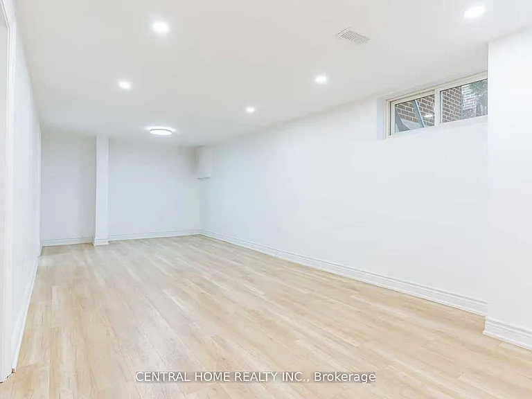 47 Sherwood Forest Dr #BASEMENT — Photo 9
