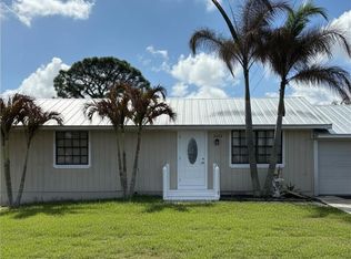 2444 SE Washington St, Stuart, FL 34997