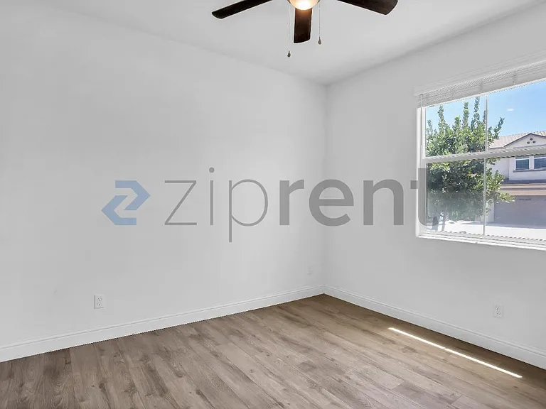 6314 W Donner Ave — Photo 21
