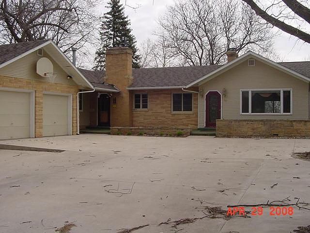 1st image of 80 Westwood Dr