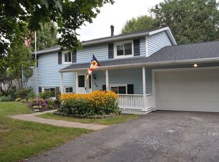 130 Thompson Rd, Rochester, NY 14623