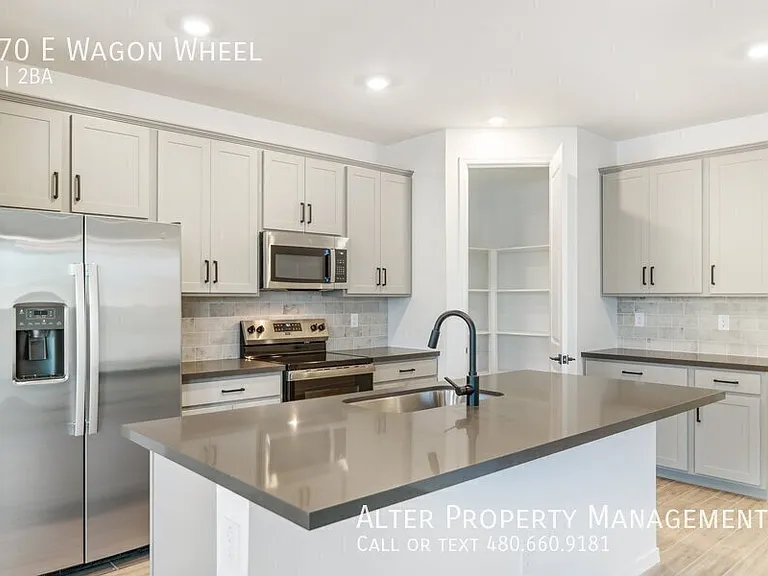 2370 E Wagon Wheel Ln — Photo 14