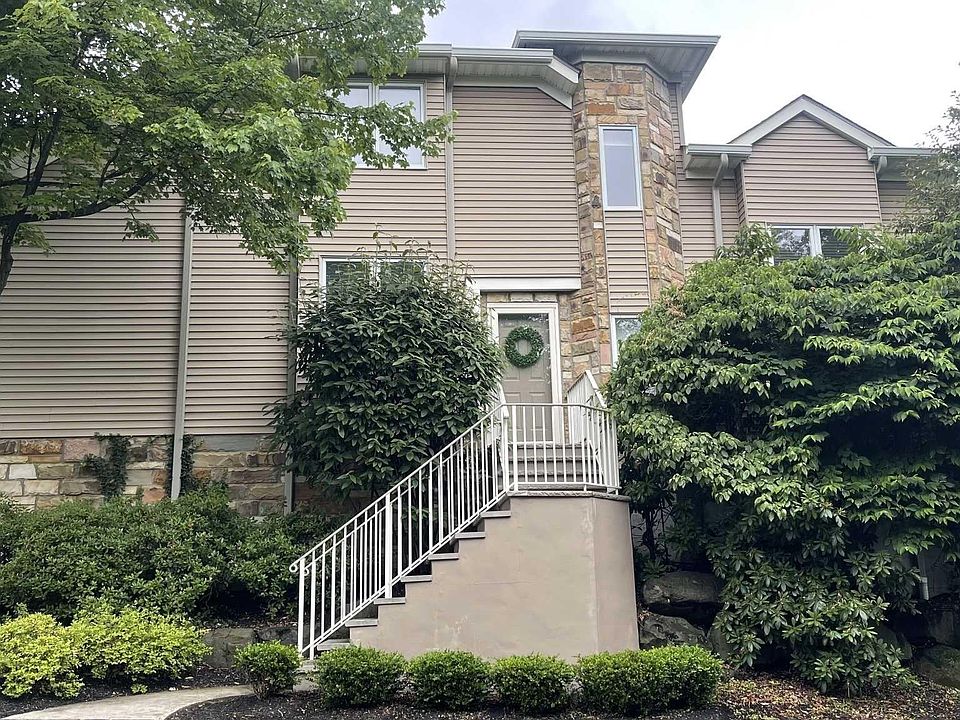 1st image of 47 Clarken Dr