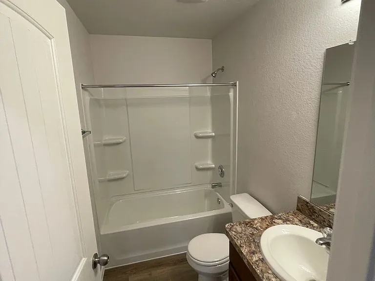 355 Cumberland Forest Dr — Photo 9