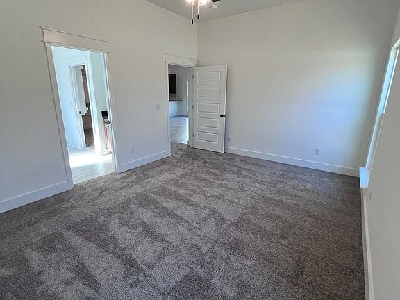 5th image of 342 S Greystone Sq