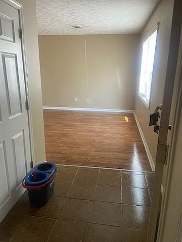 902 Villa Dr #6