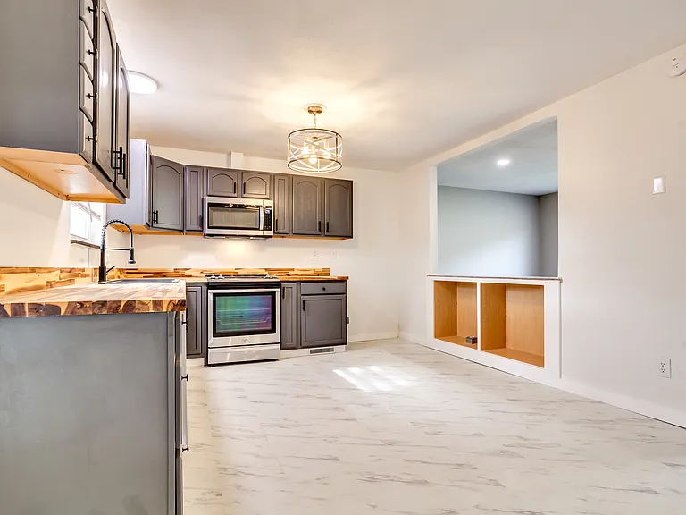 6608 Langston Dr — Photo 16