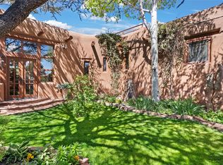 17 Tano W, Santa Fe, NM 87506