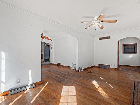 3rd image of 4139 N 50th STREET