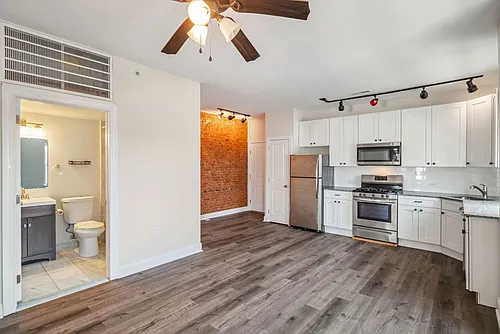 635 W Girard Ave #D Photo 1 635 W Girard Ave #D Photo 1