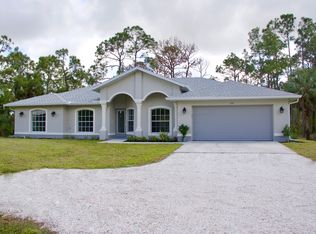 170 8th St NE, Naples, FL 34120