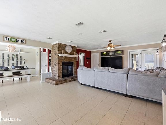 5th image of 1507 BAY Circle