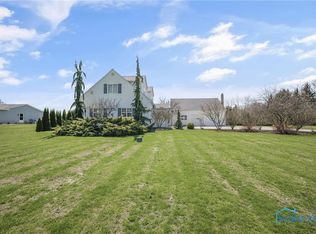 7254 Corduroy Rd, Oregon, OH 43616