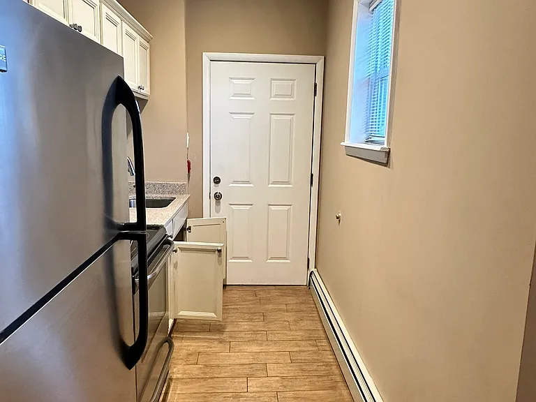 2637 E Ontario St #1B — Photo 13