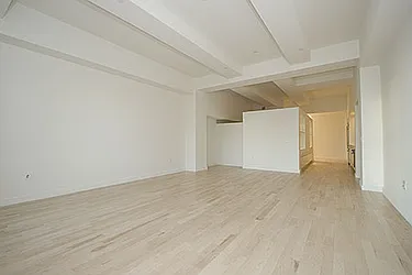 Rented by Sumitomo Real Estate Sales