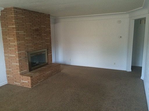 2nd image of 512 Madrona Ave S
