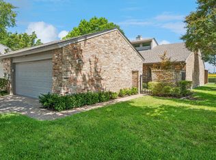 9629 Highland View Dr, Dallas, TX 75238