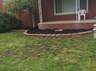 16337 Aurora Ave, Eastpointe, MI