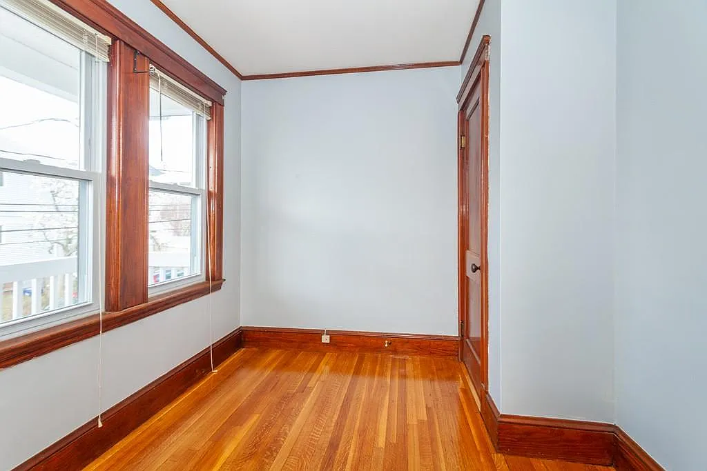 2 bed, 1100 sqft, $2,800 — Photo 4