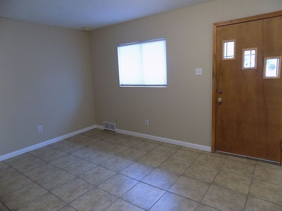 560 Estancia Dr NW 560 Estancia Dr NW Albuquerque NM Zillow