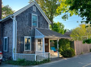 61 Simpsons Ln, Edgartown, MA 02539