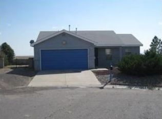 8 Genie Ct, Los Lunas, NM 87031