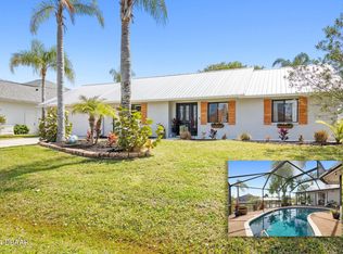 8 Chestnut Ct, Palm Coast, FL 32137