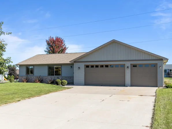 N1810 Savannah Dr, Greenville, WI 54942
