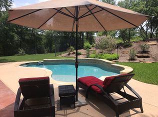 181 Sabine Dr, Cedar Creek, TX 78612