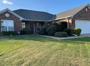 1721 Wysteria Ln, Conway, AR 72034