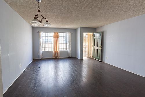2nd image of 821 Gramercy Dr APT 102