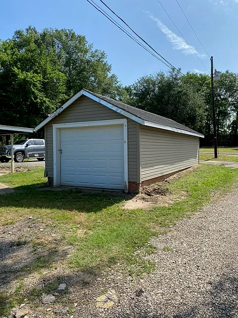 2 bed, 1158 sqft, $1,500 — Photo 2