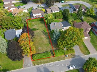 900 Parklane Ave, Oshawa, ON L1G 1N7