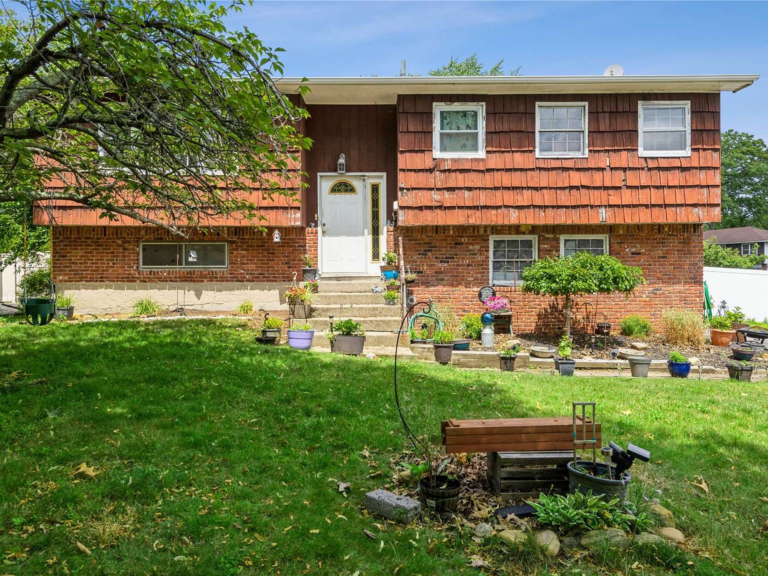 60 Marie Crescent, Commack, NY 11725 Zillow