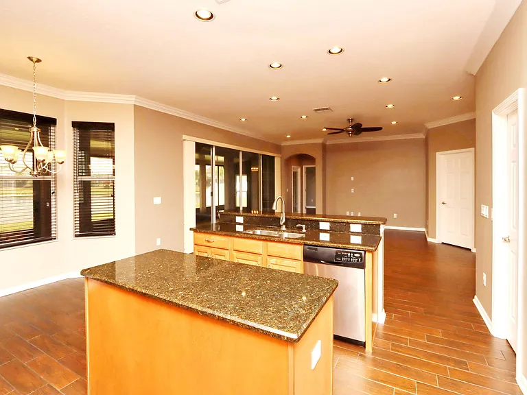 13714 Artesa Bell Dr — Photo 21