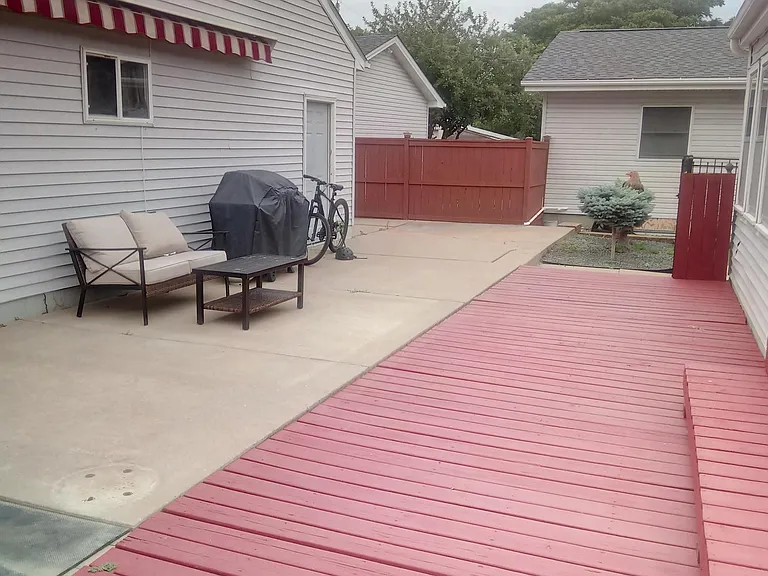 721 Watson Ave — Photo 13