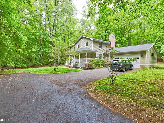 5th image of 752 Bon Haven Dr