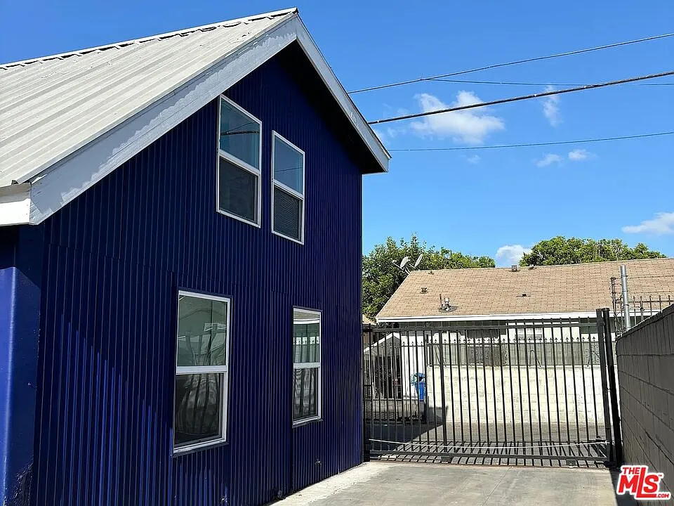 507 S Mathews St