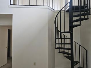 1724 S Brightside View Dr APT J, Baton Rouge, LA 70820