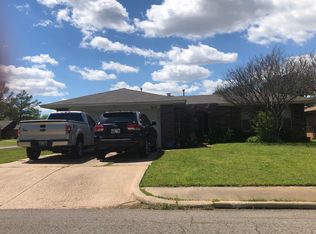 917 Jupiter Rd, Edmond, OK 73003