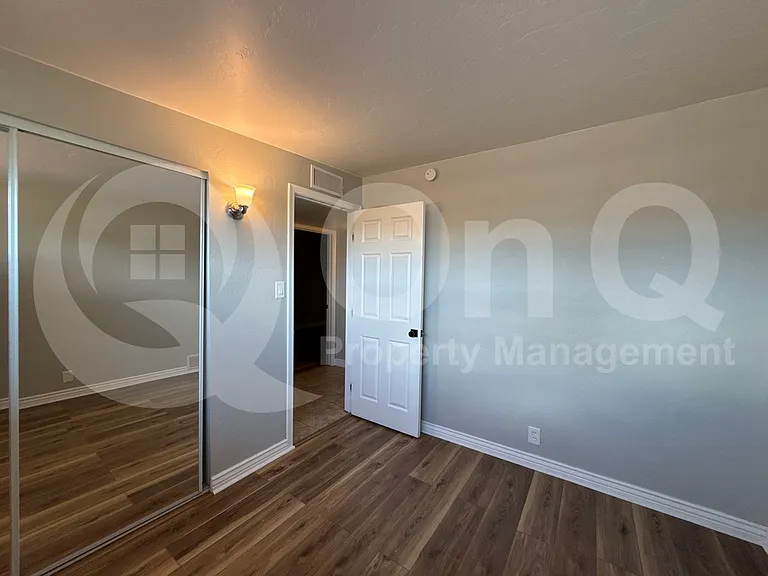 7408 E 29th St — Photo 30