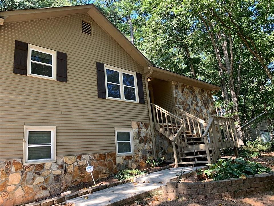 1st image of 2191 Perrin Dr