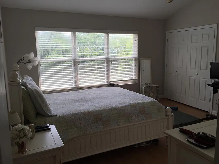 2546 Cleinview Ave — Photo 18