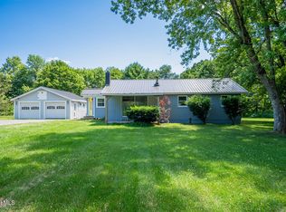 12 Hawks Way, Eagle Bridge, NY 12057