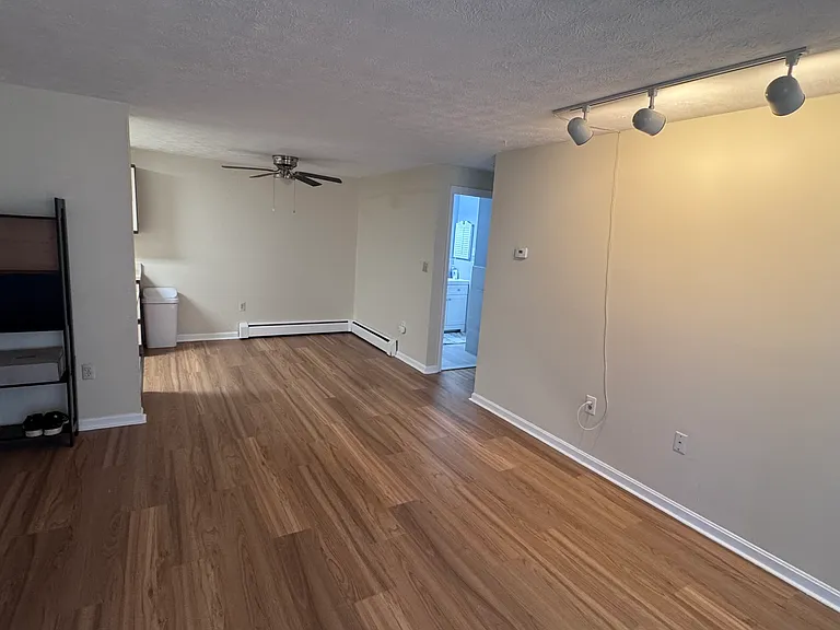 1222 Middle Tpke W #B1 — Photo 7