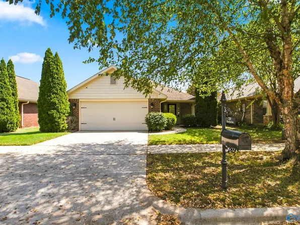 729 Willow Shoals Dr SW, Madison, AL 35756