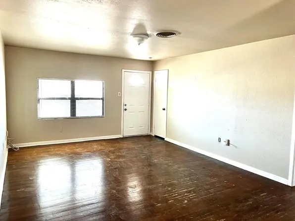 5403 McKnight Dr, Odessa, TX 79762