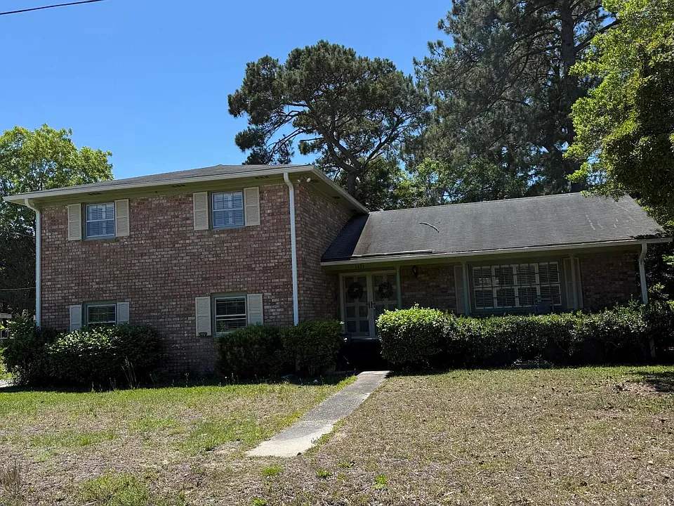 1471 Woodhill Ter