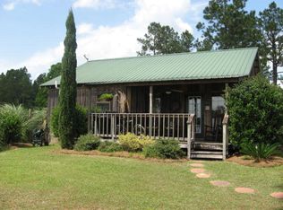 167 Tom Chance Rd, Poplarville, MS 39470